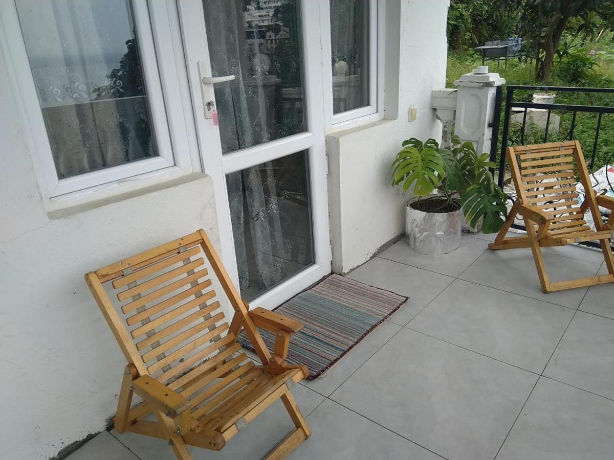 Geno Guest House Kvariati Bagian luar foto