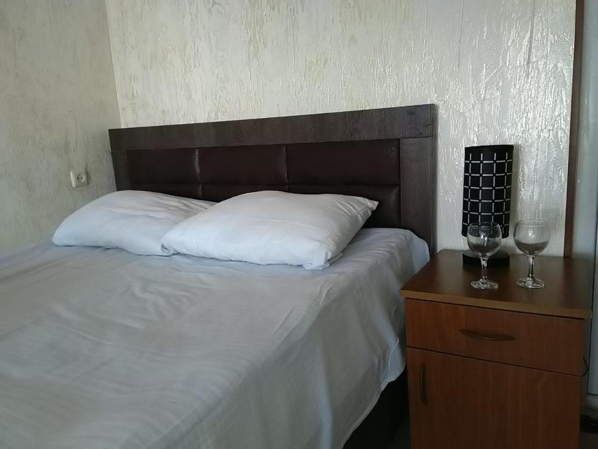 Geno Guest House Kvariati Bagian luar foto